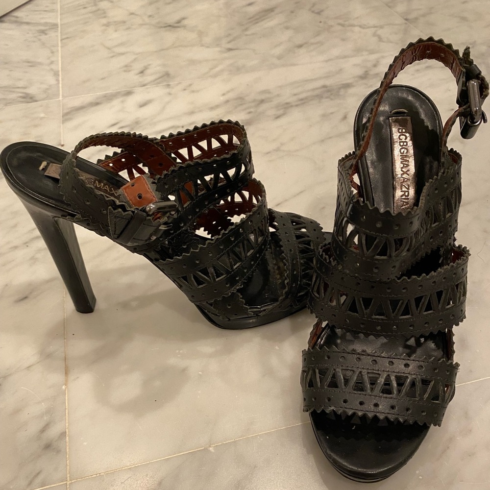 BCBGMAXAZRIA Vintage Platform Sandals